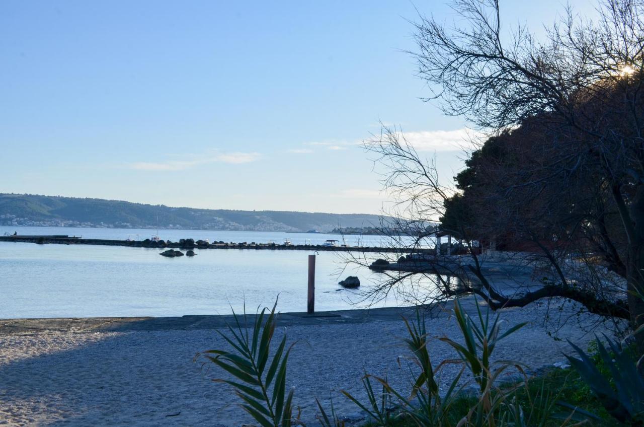 Mihaela Studio Apartmans 150M Near The Beach Kaštela المظهر الخارجي الصورة