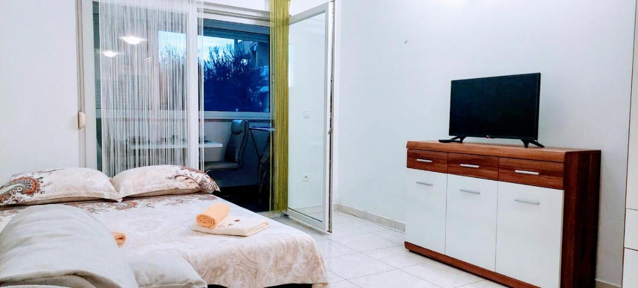Mihaela Studio Apartmans 150M Near The Beach Kaštela المظهر الخارجي الصورة