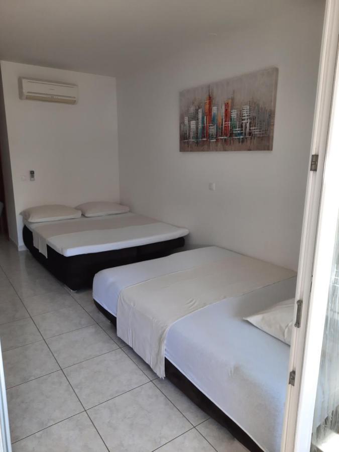 Mihaela Studio Apartmans 150M Near The Beach Kaštela المظهر الخارجي الصورة